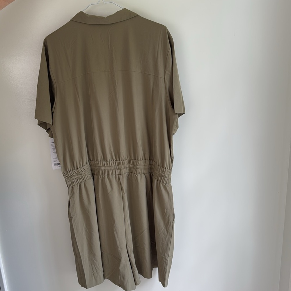 ATHLETA ‘AVENUE ROMPER’ - Picture 2 of 14